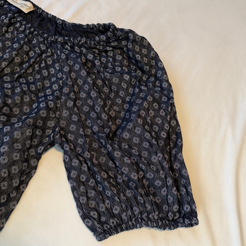 Universal Thread Navy Geometric Crop Blouse - Picture 3 of 5